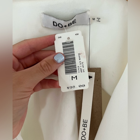 White wrap romper - Picture 3 of 3